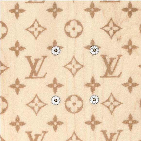 Louis Vuitton Skateboard by Virgil Abloh - Picture 11 of 13